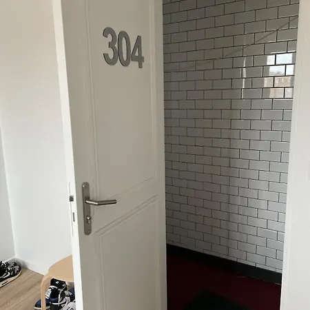 Apartment Place Morny, 2 Brand New, Up To 4 Guests Deauville