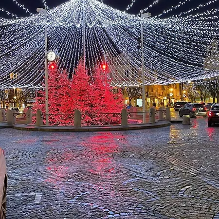 Apartment Place Morny, 2 Brand New, Up To 4 Guests Deauville