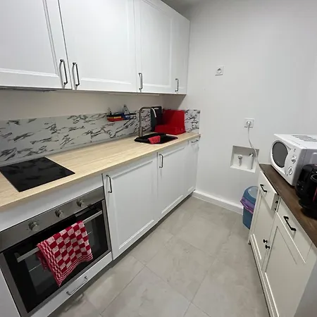 公寓 Place Morny, 2 Brand New, Up To 4 Guests *